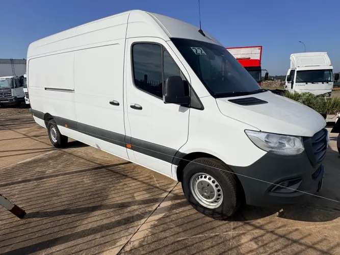 Mercedes-Benz Sprinter 416 Furgão Curto T.b. 2.2 Dies 2022