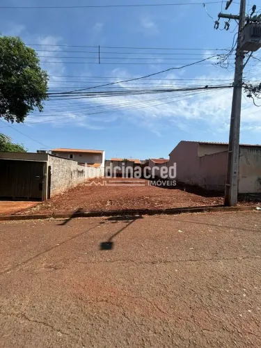 Terreno à venda em Londrina na região Sul com 360 m², excelente localização