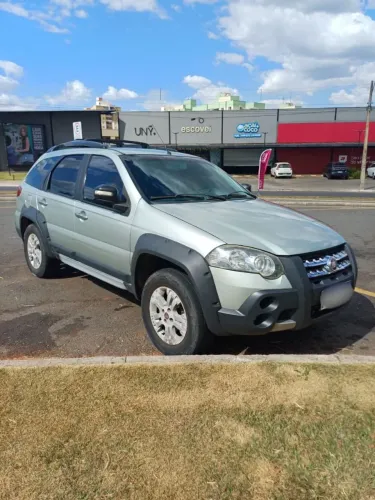 Fiat Palio Weekend Adventure Locker 1.8 Flex 2010
