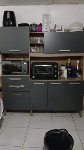 Armário 400,00