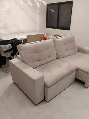Vendo um sofá com 6 meses de uso 
