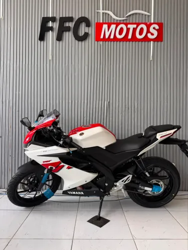 R15 ano 2026/2027 zero km Edição especial 