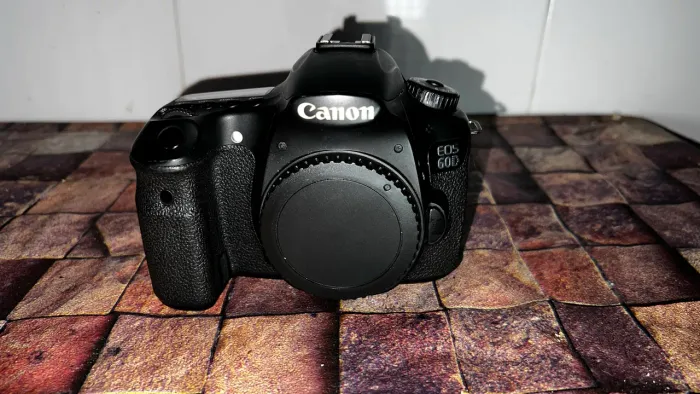 Camera 60d seminova