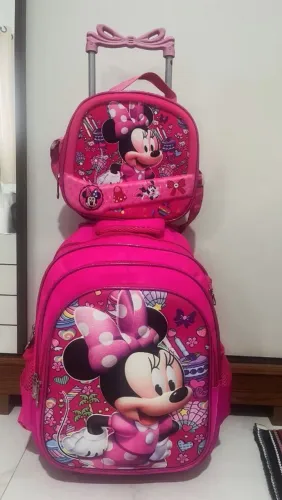 VENDO MOCHILA E LANCHEIRA FEMININA INFANTIL