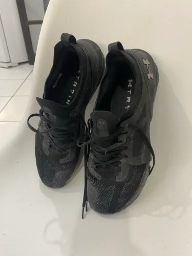 Tênis Cross Fit Under Armour, tamanho 41