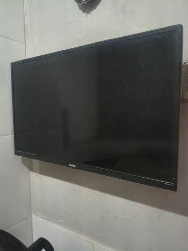 Tv Philco - 32 polegadas - defeito na tela