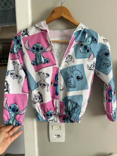 Blusa capote com capuz infantil stitch