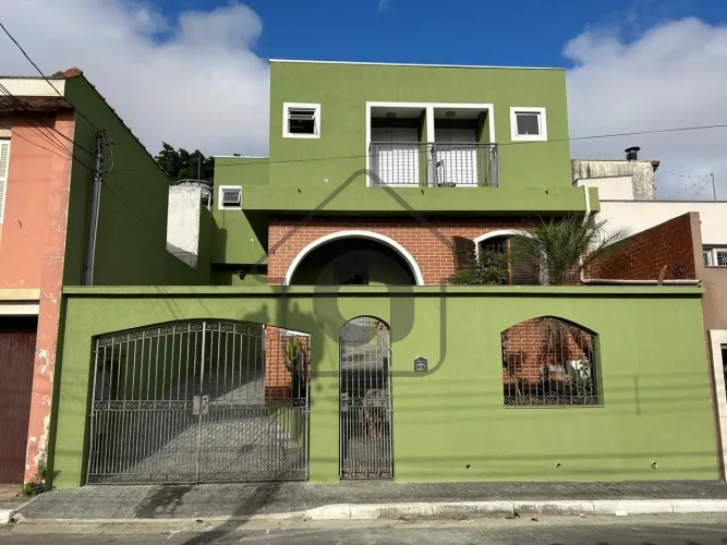 Imperdível! Casa para venda ou locação no Planalto Paulista, São Paulo-SP. 5 quartos, 4 su
