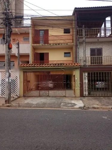 SOBRADO COM 3 SUÍTES SENDO 1 COM CLOSET JARDIM PACAEMBU