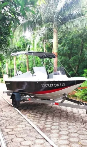 Barco motor 85 hp