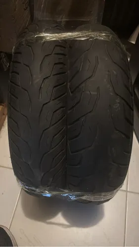 Pneus Originais para Zontes 350E (apenas 12.000 quilômetros rodados)