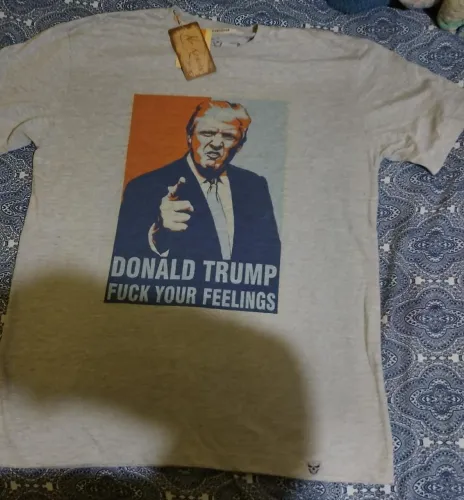 Camiseta Donald Trump f**k your fellings - cinza, Tam. G