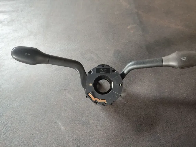 Chave de seta e limpador VW gGol Saveiro Parati G4