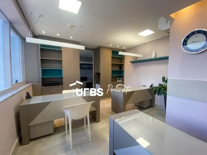 Sala Comercial No nono andar com 44m e uma vaga de garagem