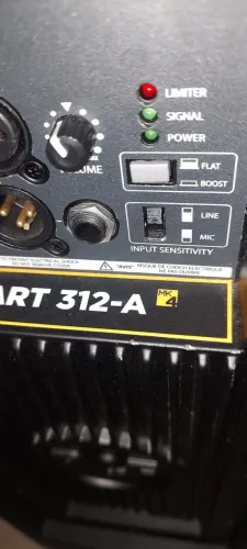 1 Caixa Ativa RCF ART 312A MK4- 800w - SPL 128DB - São Paulo