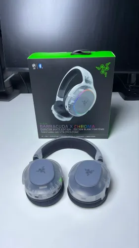 Headset Razer Barracuda X Chroma Phantom White Edition