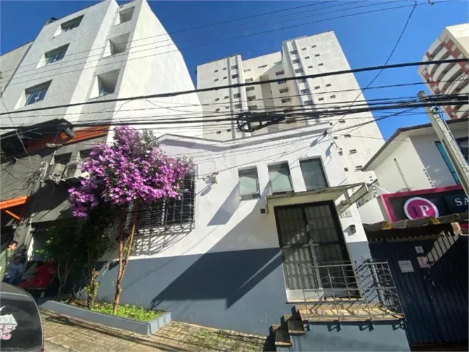 Casa com 4 quartos à venda ou para locação em Perdizes - SP