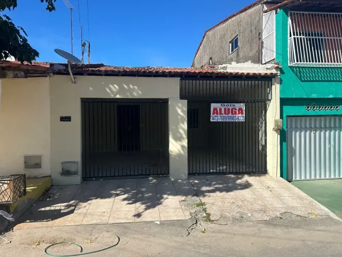 GÓIS ALUGA casa com 80 metros quadrados com 2 quartos em Paupina - Fortaleza - CE