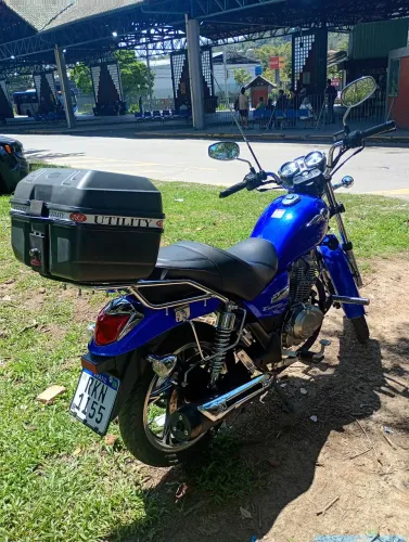 Vendo ou troco por custon de maior cilindradas, sendo do meu inter e volto a diferença