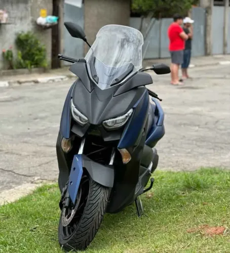 Xmax 2021 - Vendo ou troco