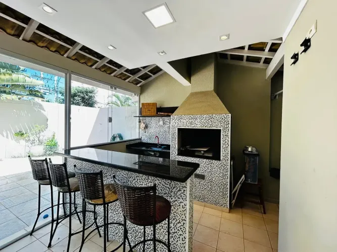 Casa em Condomínio com 03 Dormitório e Suite à venda, Parque Campolim, Sorocaba, SP
