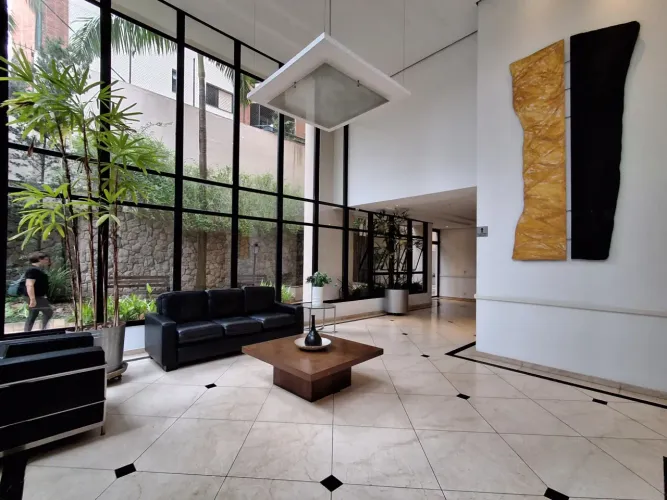 Apartamento com 27 m2 e 1 vaga próximo ao metrô