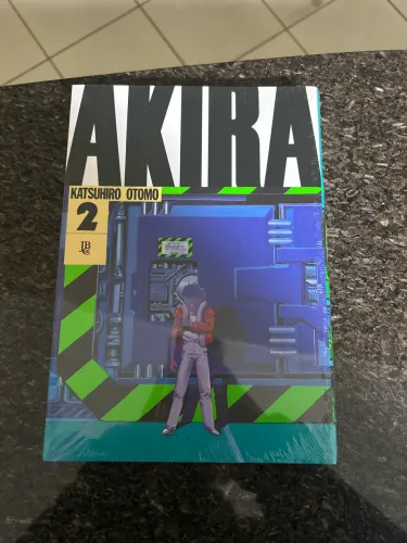 Akira 2 - Lacrado