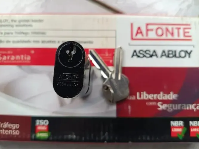 Miolo De Fechadura Preto 330 St3 La Fonte La Fontão