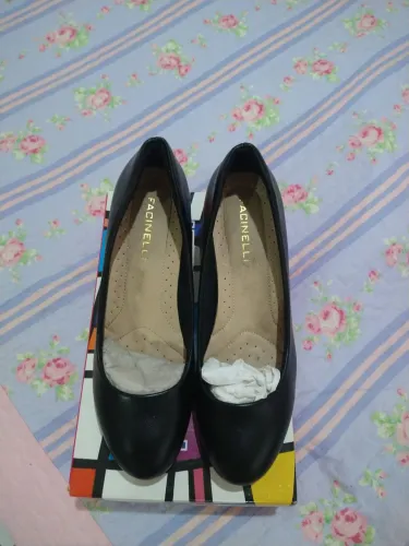 Scarpin Facinelli Salto Grosso Feminino N° 39