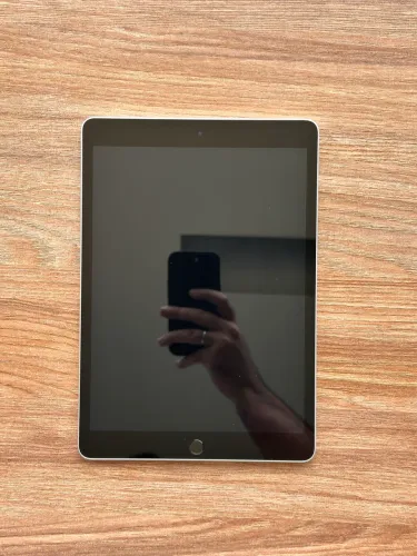 iPad 64gb 9a geração