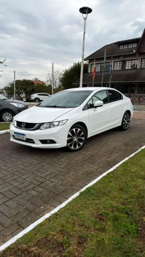 Honda Civic Sedan LXR 2.0 Flexone 16V Aut. 4P 2015