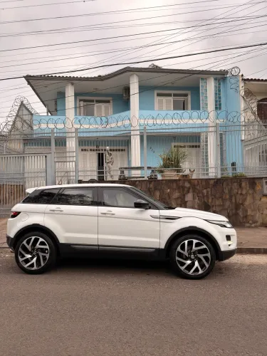 Land Rover Range Rover Evoque Pure Tech 2.0 Aut. 5P 2014