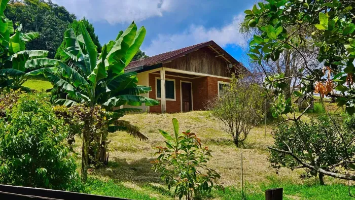 Fazenda com 284,5 ha em Brazópolis - MG