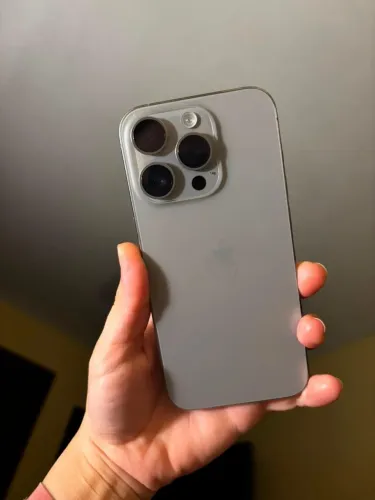 Iphone 15 Pro - 256GB