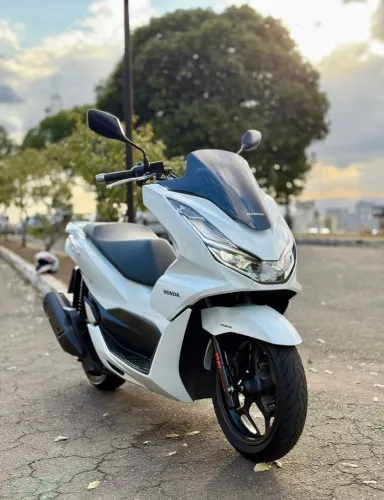 Honda PCX 160 DLX 2024
