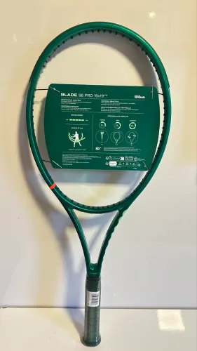Raquete de Tênis Wilson Blade 98 Pro V10 