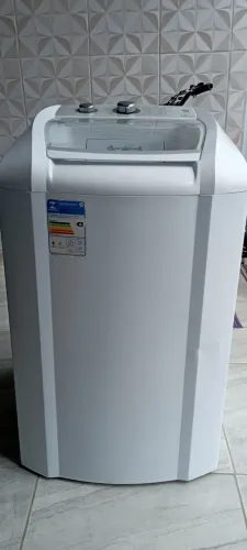 Vendo uma lavadora Colormaq 12 kg simi-nova