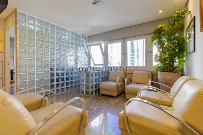 CONJUNTO COMERCIAL ITAIM BIBI 2 VAGAS