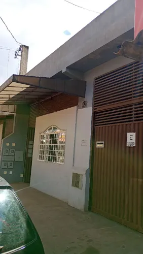 Lote com loja e casa nos fundos, OTIMA LOCALIZAÇÃO..