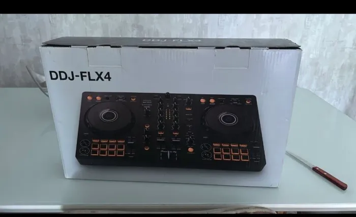 Controladora DJ Pioneer DDJ-FLX4 Original - Excelente Estado