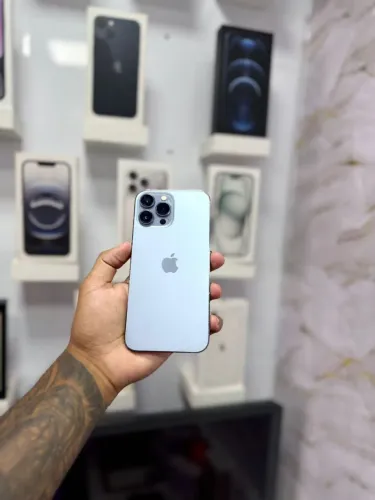 IPHONE 13 PRO MAX 128GB TOP<br>R$ 2.950,00 AZUL