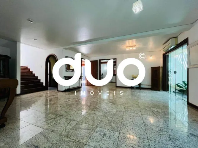 Casa com 3 dormitórios à venda, 236 m² por R$ 1.300.000,00 - Nova Piracicaba - Piracicaba/