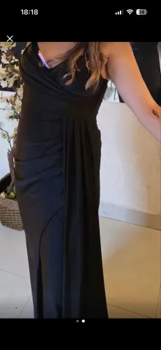 Vestido preto longo