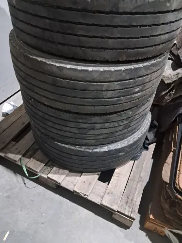 pneu para caminhão 3/4