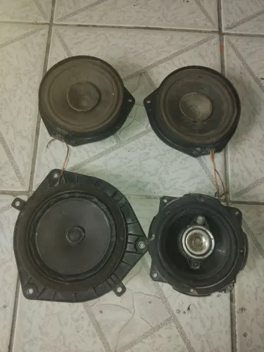 AUTOFALANTES AUTOMOTIVOS