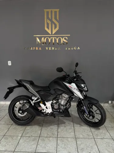 HONDA CB TWISTER 300F CBS