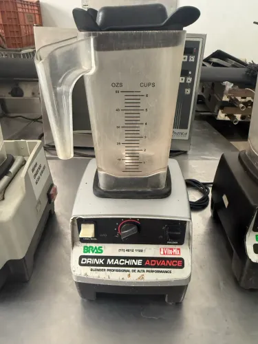 Liquidificador BRÁS DRINKMACHINE BLENDER 220v