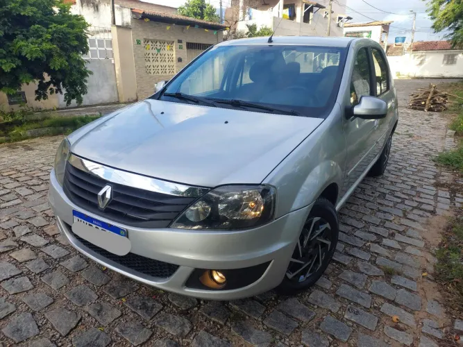Renault Logan Expres./exp. UP Hi-flex 1.0 16V 4P 2012