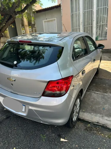 Chevrolet Onix JOY Hatch 1.0 8V Flex Mec. 4P 2019