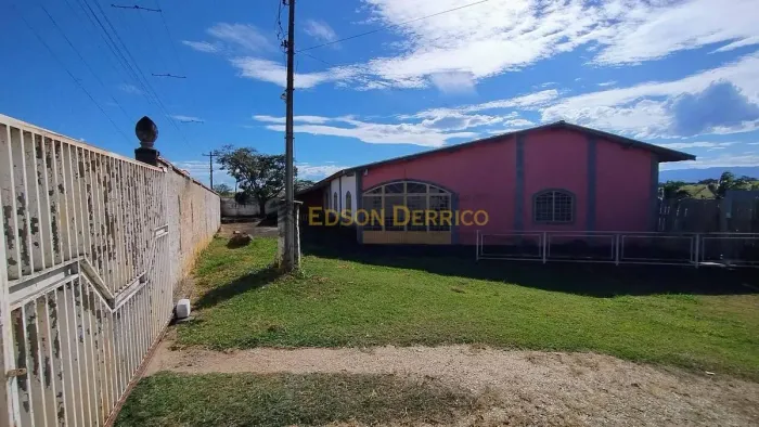 Casa para Locação, Borba